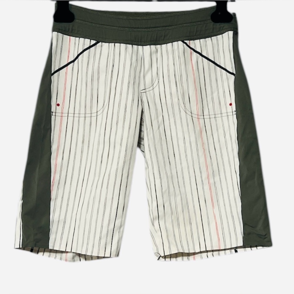 LULULEMON Pinstripe Vintage Y2K Board Shorts